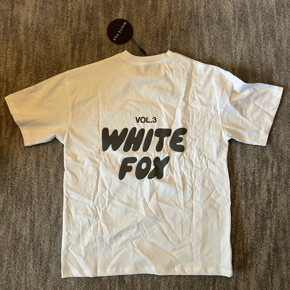 White Fox Boutique Classic White Short Sleeve Tee